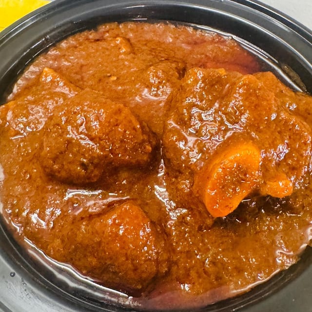 Stewed Goat-Lg (4 Pcs).